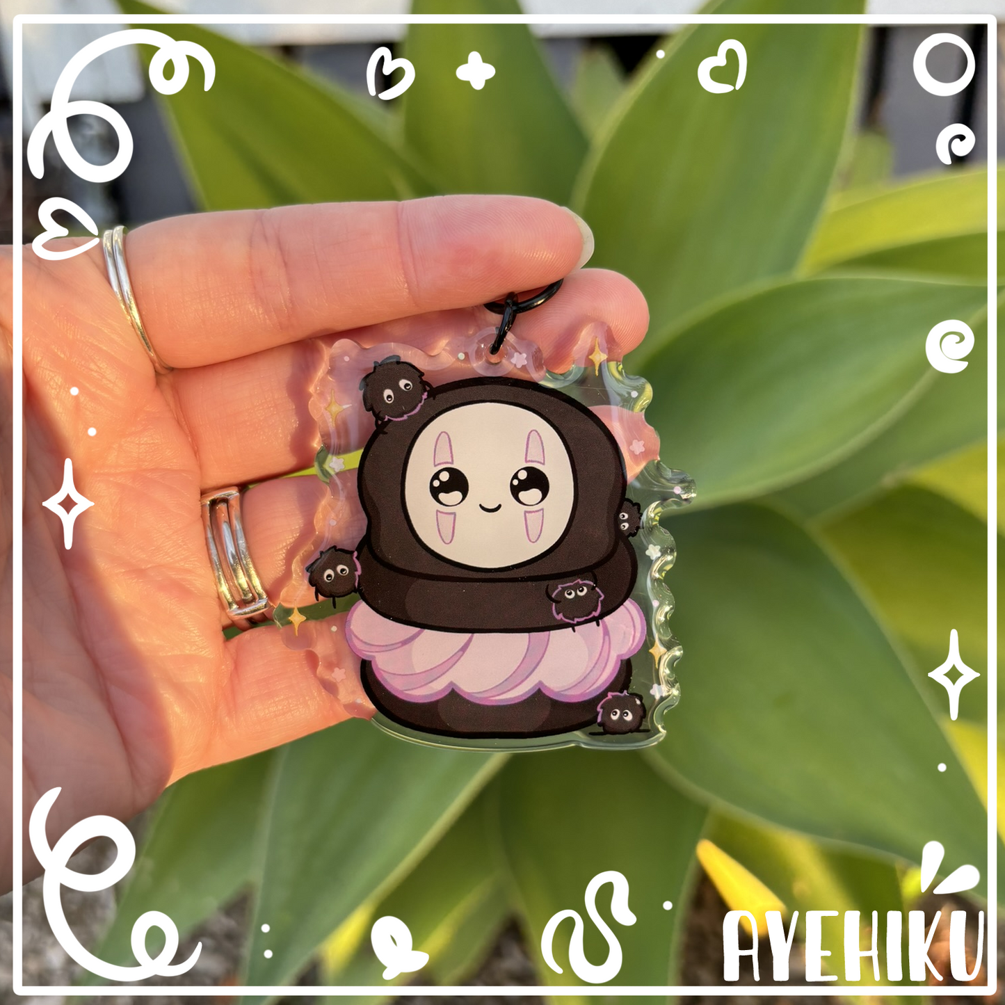 No Face Macaroon Epoxy Keychain | Gloss | Kawaii | Anime
