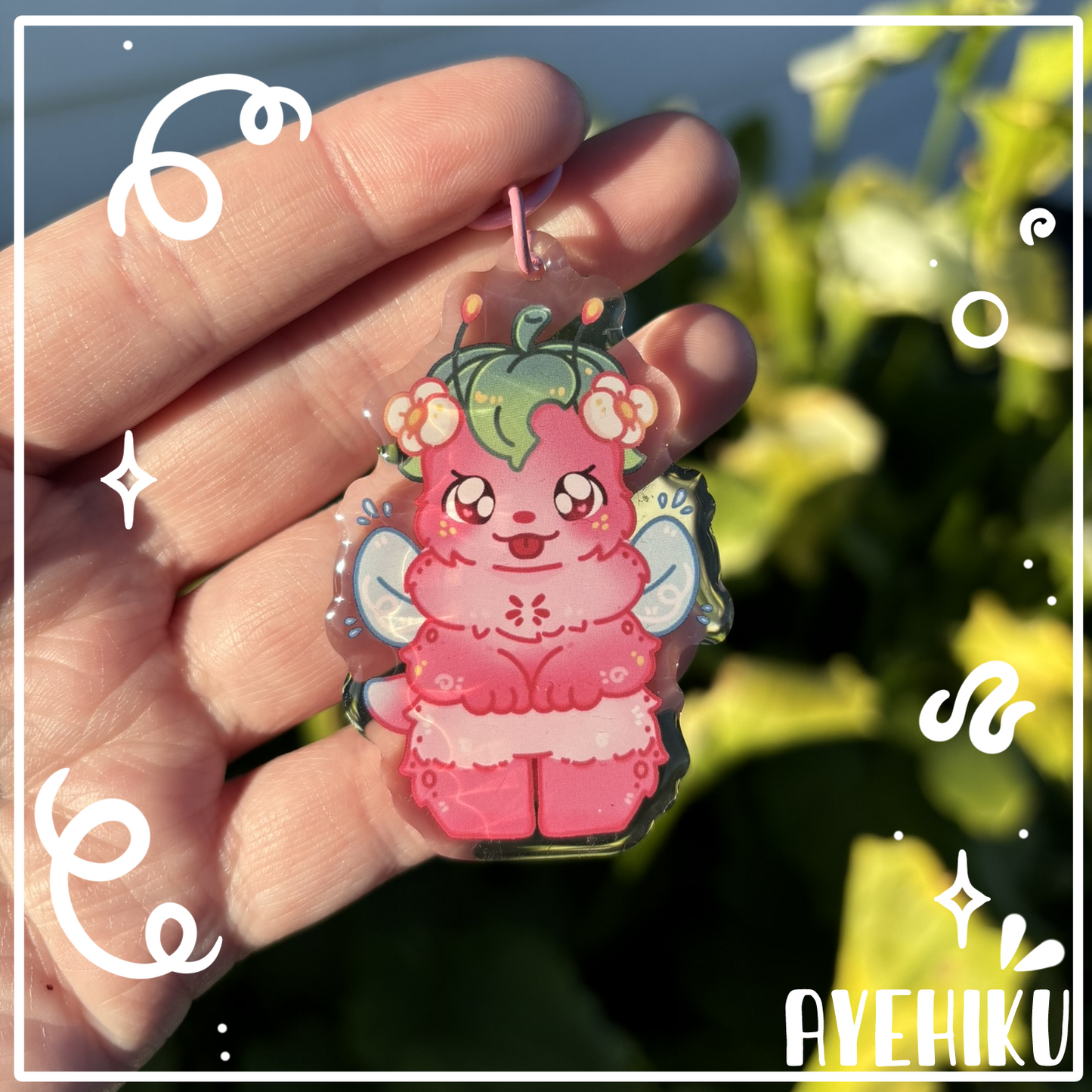 Strawbee Keychain | Epoxy | Kawaii |